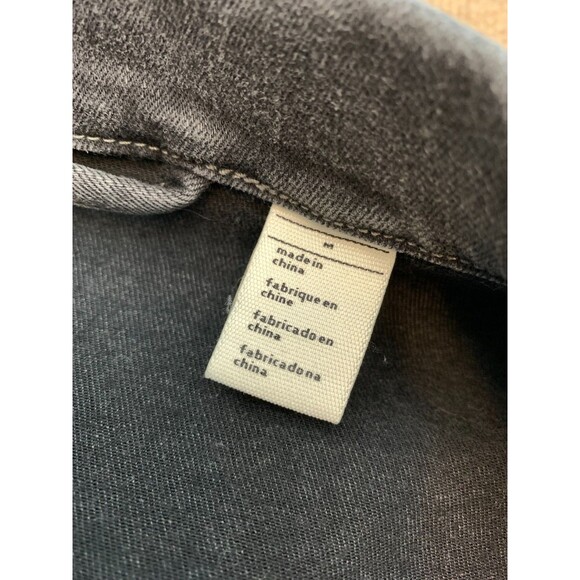 Levis Jacket Womens M Denim Embellished Trucker Lightly Distressed Button Up - Picture 9 of 10